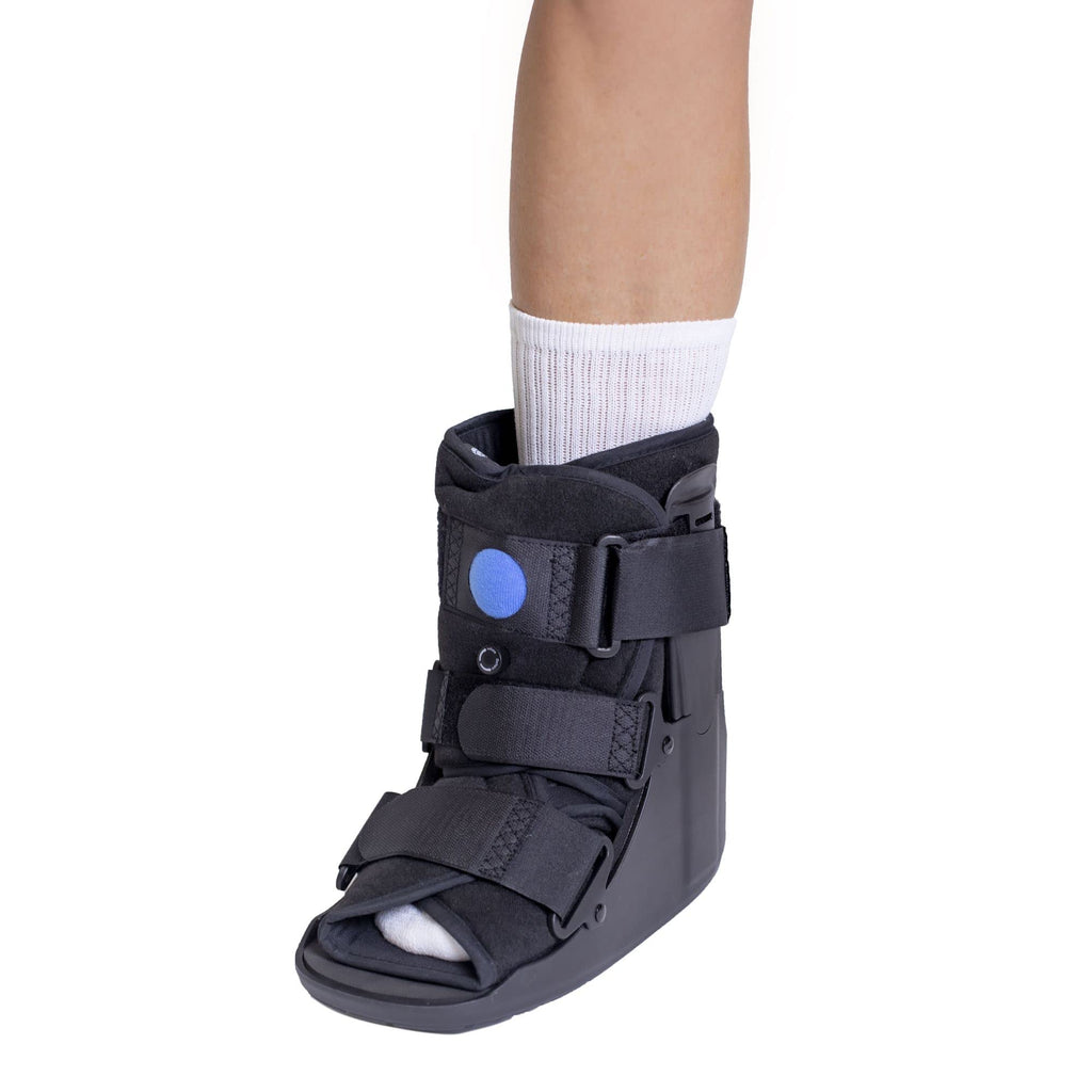 Short Air Walker Boot C7468