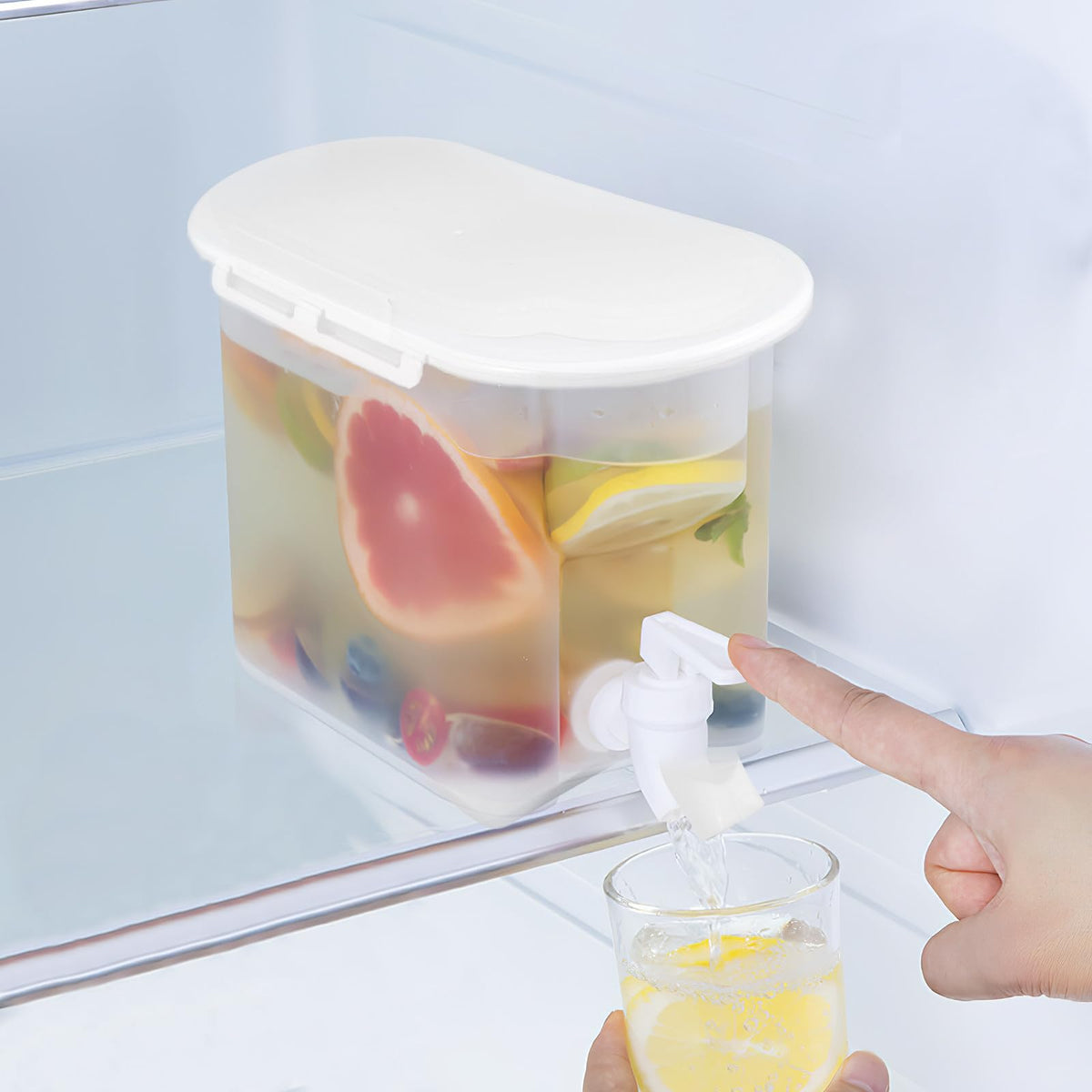 Water Jug with Faucet Large Capacity PP Container Y683729