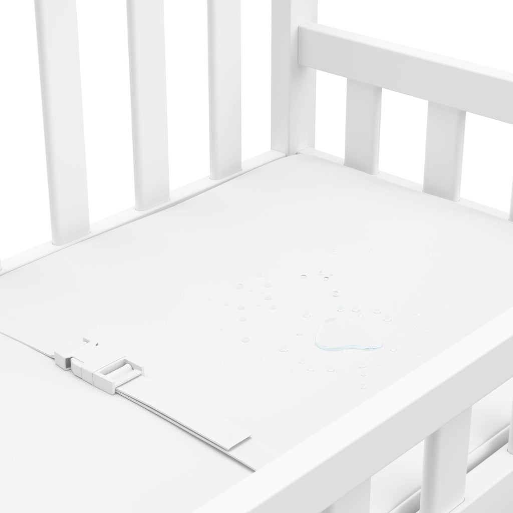 White Changing Table with Changing Pad Q619754