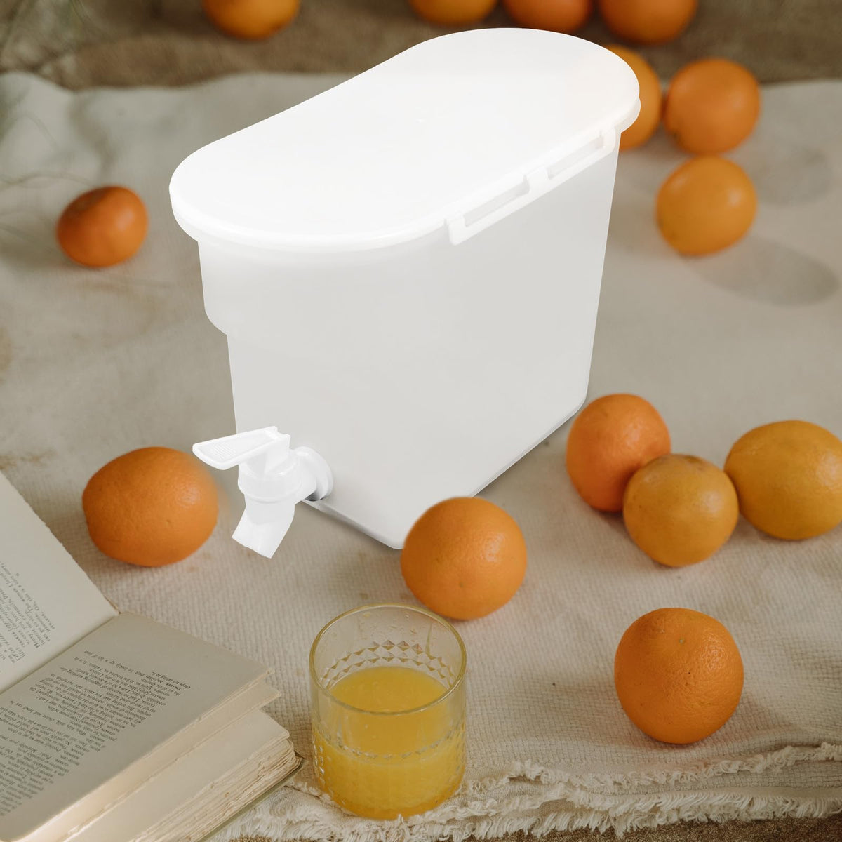 Water Jug with Faucet Large Capacity PP Container Y683729